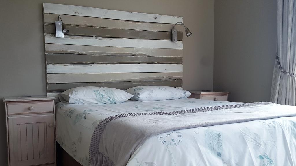 Strandloper Apartments Херманус Екстериор снимка