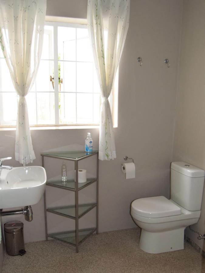 Strandloper Apartments Херманус Екстериор снимка